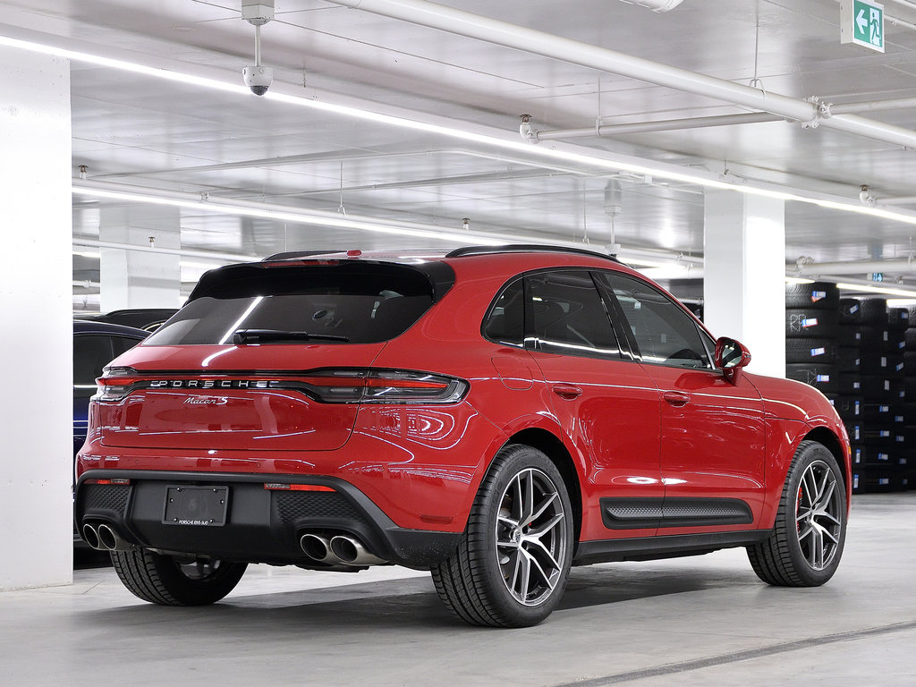 Macan S / Premium Package Plus / BOSE 2024 à Laval, Québec - 3 - w1024h768px