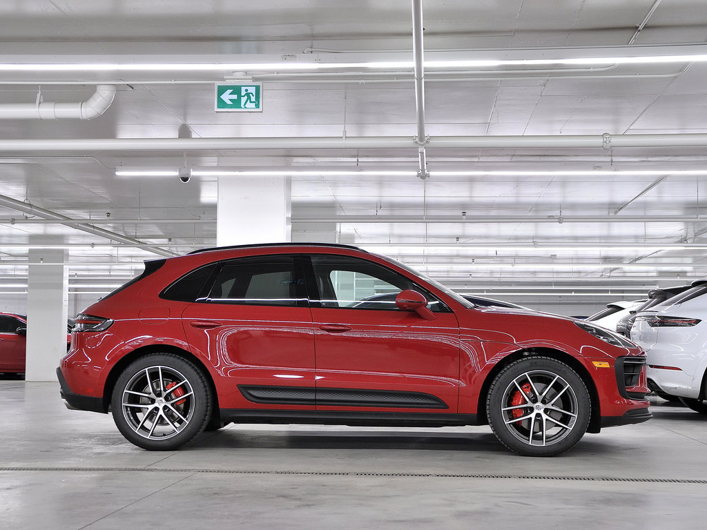 Macan S / Premium Package Plus / BOSE 2024 à Laval, Québec - 2 - w1024h768px