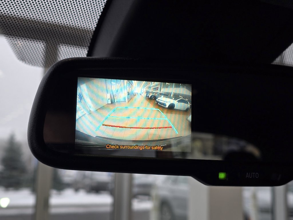 2018 Toyota C-HR XLE | DÉMARREUR | 8 PNEUS | CAM | BLUETOOTH | +++ in Laval, Quebec - 17 - w1024h768px