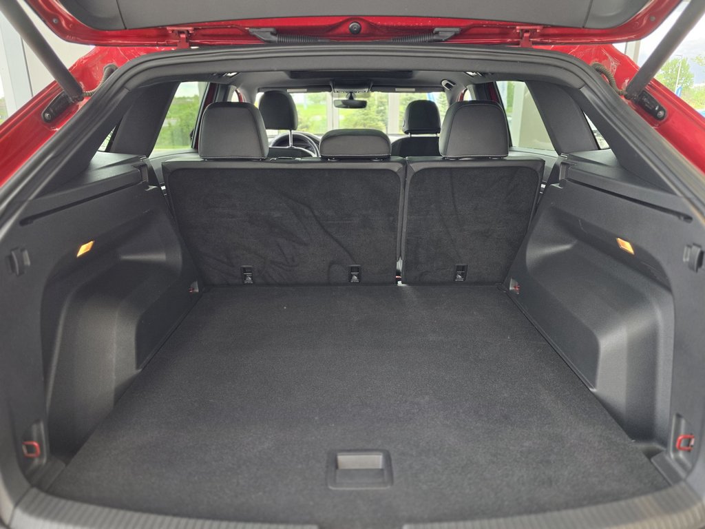 Volkswagen Atlas Cross Sport Comfortline V6 | PANO | CARPLAY | CUIR | DÉMARREUR 2020 à Laval, Québec - 9 - w1024h768px