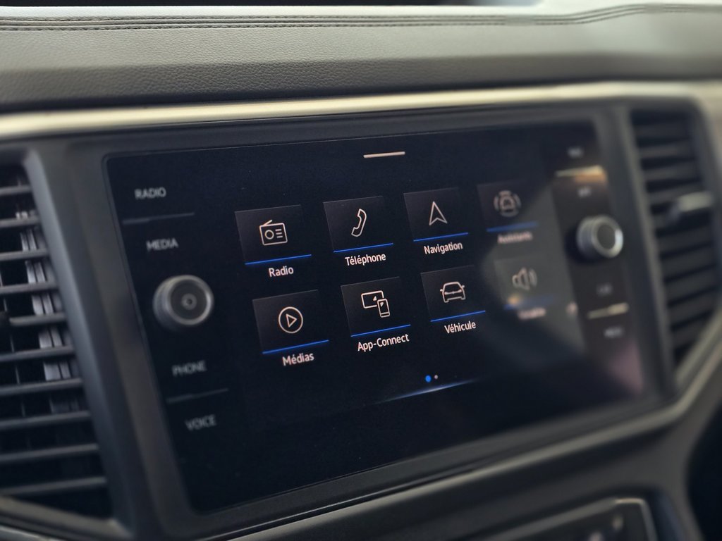 Volkswagen Atlas Cross Sport Comfortline V6 | CARPLAY | CAM | CUIR | DÉMARREUR 2021 à Laval, Québec - 18 - w1024h768px