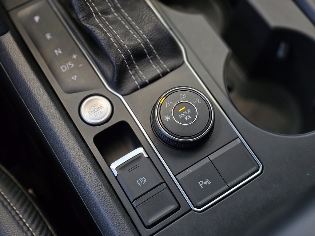 Volkswagen Atlas Cross Sport Comfortline V6 | DÉMARREUR | CARPLAY | CAM | CUIR 2022 à Laval, Québec - 16 - w1024h768px