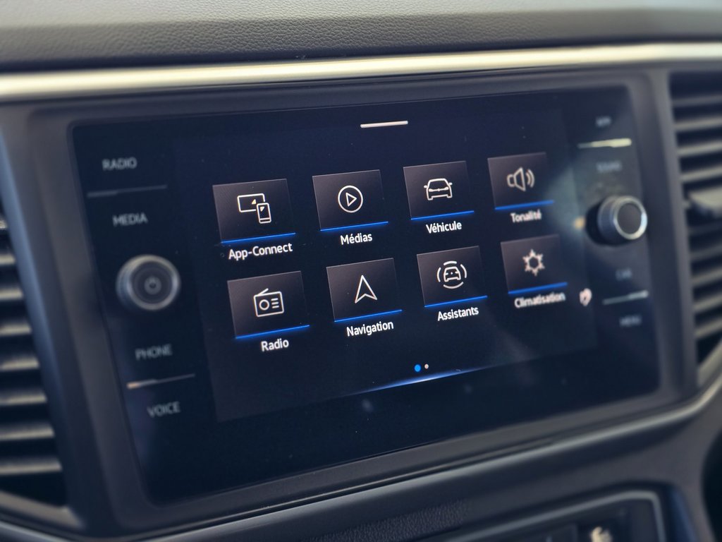 Volkswagen Atlas Cross Sport Comfortline V6 | DÉMARREUR | CARPLAY | CAM | CUIR 2022 à Laval, Québec - 19 - w1024h768px