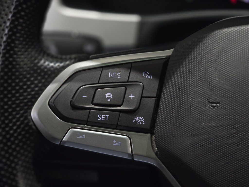 2023 Volkswagen Atlas Cross Sport HIGHLINE R-LINE BLACK EDITION | DEMARREUR | +++ in Laval, Quebec - 15 - w1024h768px