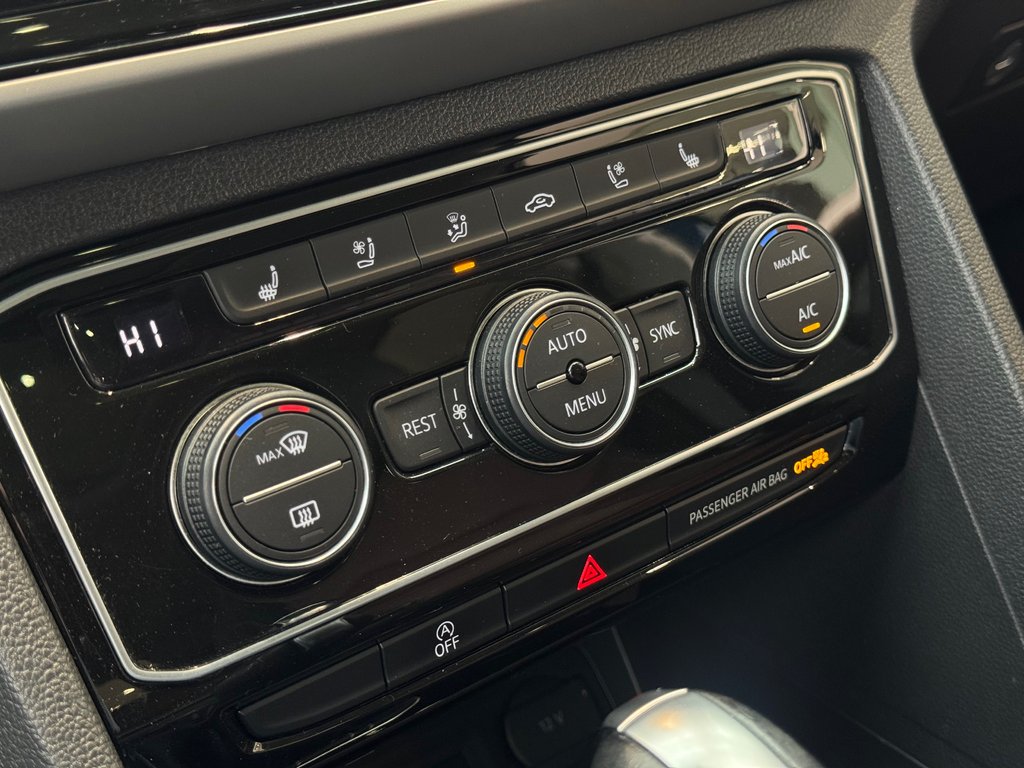 Volkswagen Atlas Execline TOIT PANO | CUIR | NAV | CARPLAY | CAM ++ 2021 à Laval, Québec - 19 - w1024h768px