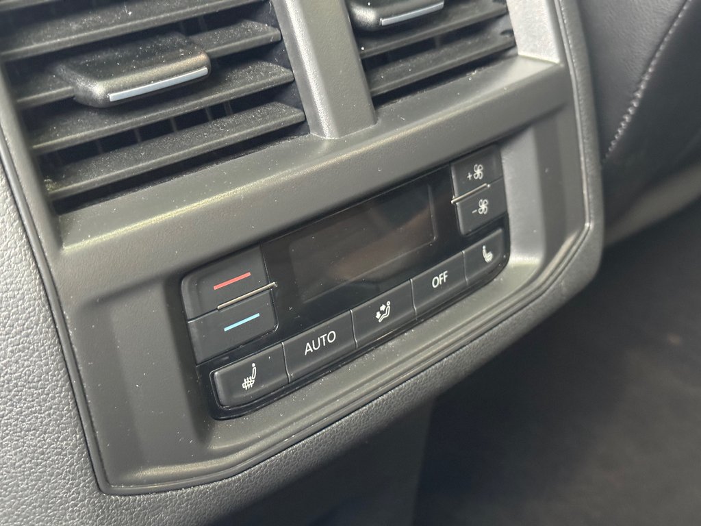 Volkswagen Atlas Execline TOIT PANO | CUIR | NAV | CARPLAY | CAM ++ 2021 à Laval, Québec - 12 - w1024h768px