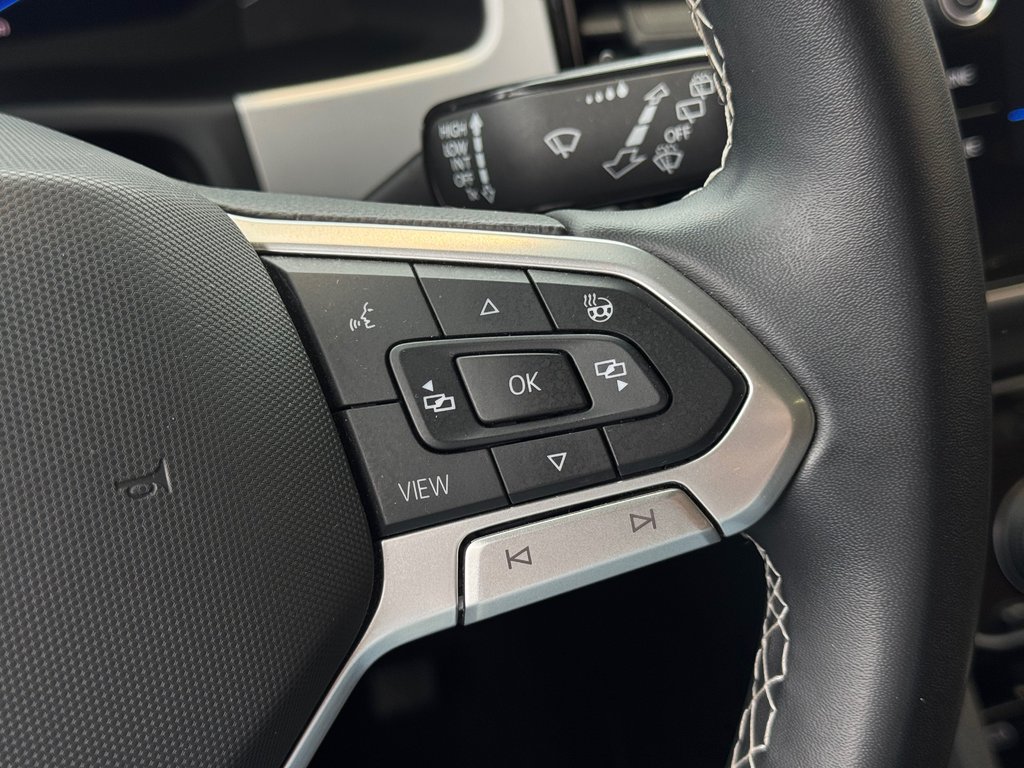 Volkswagen Atlas Execline TOIT PANO | CUIR | NAV | CARPLAY | CAM ++ 2021 à Laval, Québec - 17 - w1024h768px
