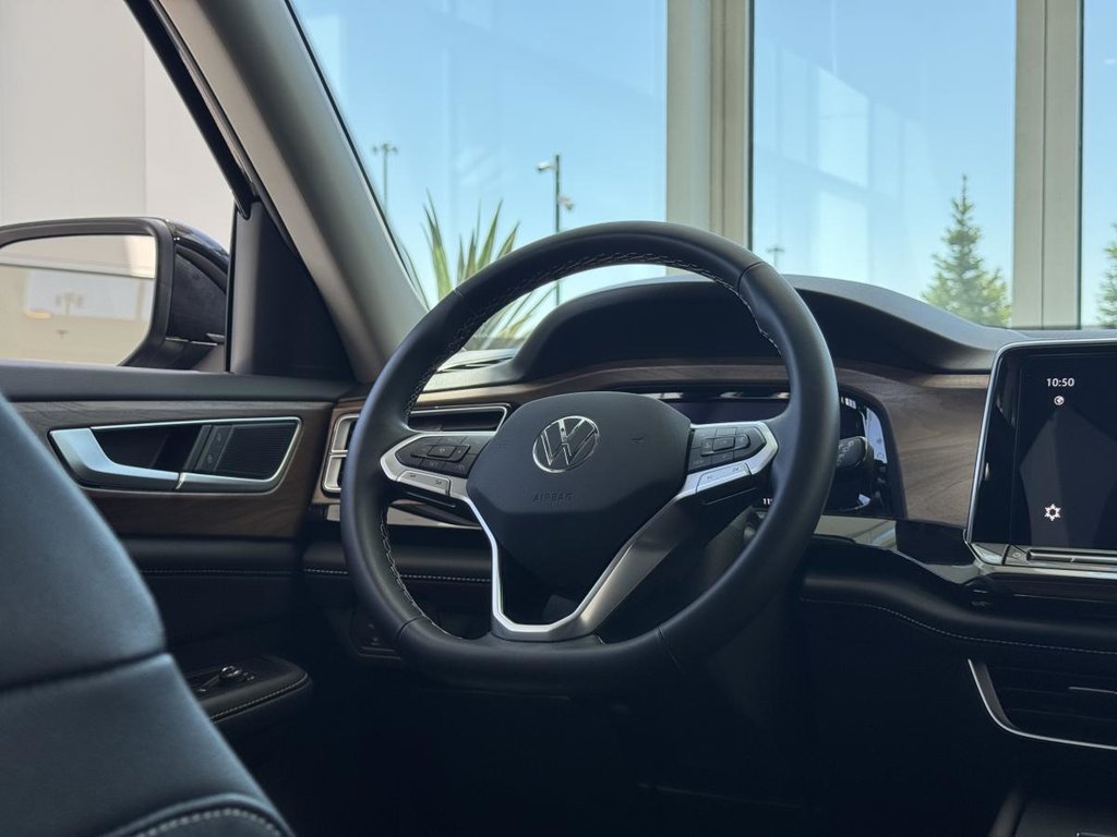 Volkswagen Atlas Comfortline CUIR | DEMARREUR | CARPLAY | CAMÉRA +++ 2025 à Laval, Québec - 14 - w1024h768px