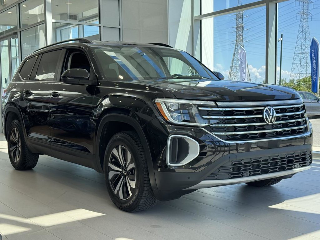 Volkswagen Atlas Comfortline CUIR | DEMARREUR | CARPLAY | CAMÉRA +++ 2025 à Laval, Québec - 1 - w1024h768px