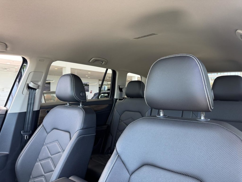 Volkswagen Atlas Comfortline CUIR | DEMARREUR | CARPLAY | CAMÉRA +++ 2025 à Laval, Québec - 21 - w1024h768px