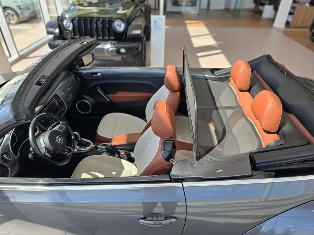 Volkswagen Beetle Convertible Classic BAS KM | CAMÉRA | BLUETOOTH +++ 2017 à Laval, Québec - 13 - w1024h768px