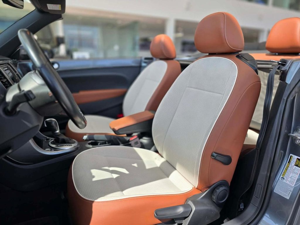 Volkswagen Beetle Convertible Classic BAS KM | CAMÉRA | BLUETOOTH +++ 2017 à Laval, Québec - 14 - w1024h768px