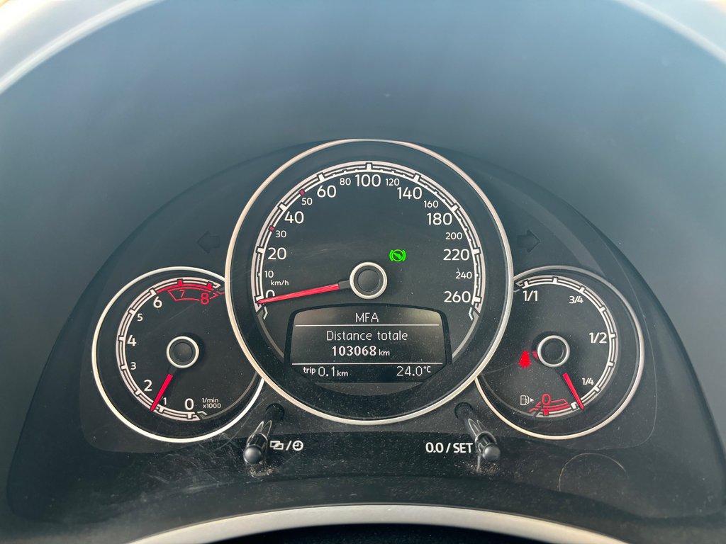 2019 Volkswagen Beetle Convertible Wolfsburg Edition | WOW!! UN PROPRIO | IMPECCABLE! in Laval, Quebec - 13 - w1024h768px