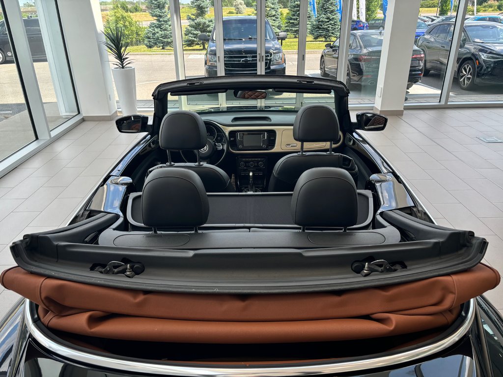 2019 Volkswagen Beetle Convertible Wolfsburg Edition | WOW!! UN PROPRIO | IMPECCABLE! in Laval, Quebec - 11 - w1024h768px