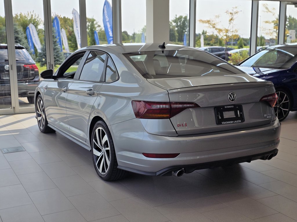 2019  GLI TOIT | CUIR | CARPLAY | NAV | AUDIO BEATS | CAM ++ in Laval, Quebec - 6 - w1024h768px