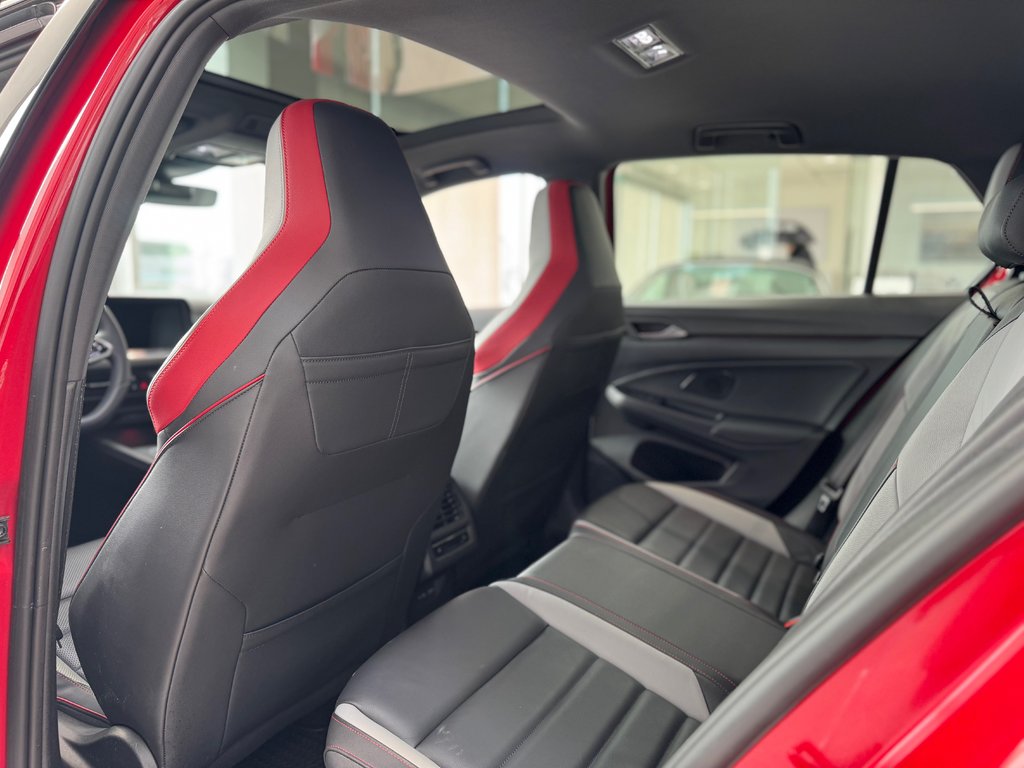 2022 Volkswagen Golf GTI Performance DSG | TOIT | CUIR | CARPLAY | 241HP in Laval, Quebec - 9 - w1024h768px