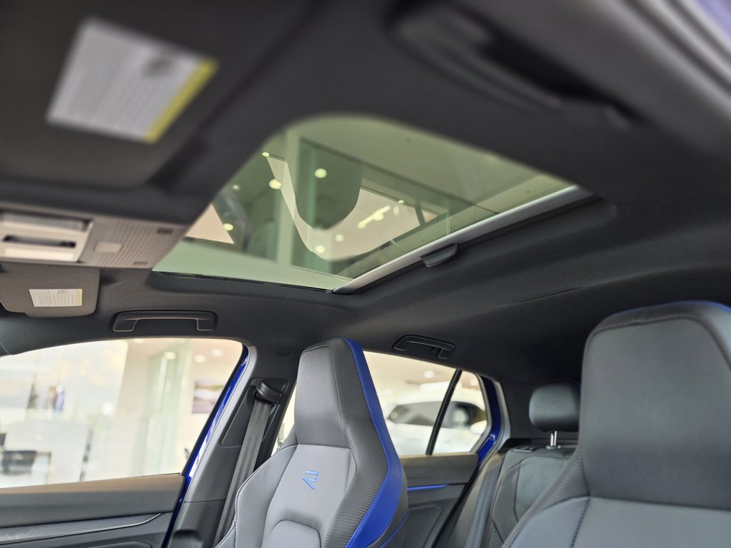 Volkswagen Golf R 315HP!! | DSG | TOIT | CUIR | NAV | CARPLAY | +++ 2022 à Laval, Québec - 21 - w1024h768px