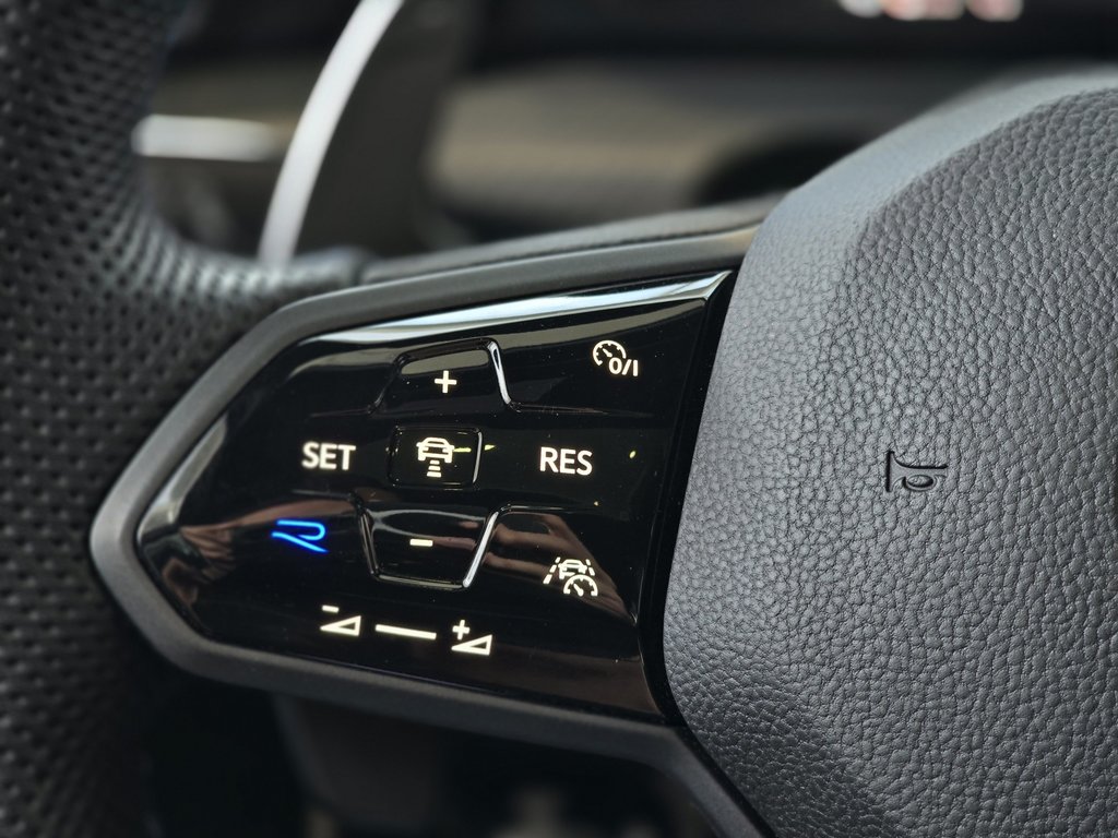 Volkswagen Golf R 315HP!! | DSG | TOIT | CUIR | NAV | CARPLAY | +++ 2022 à Laval, Québec - 15 - w1024h768px