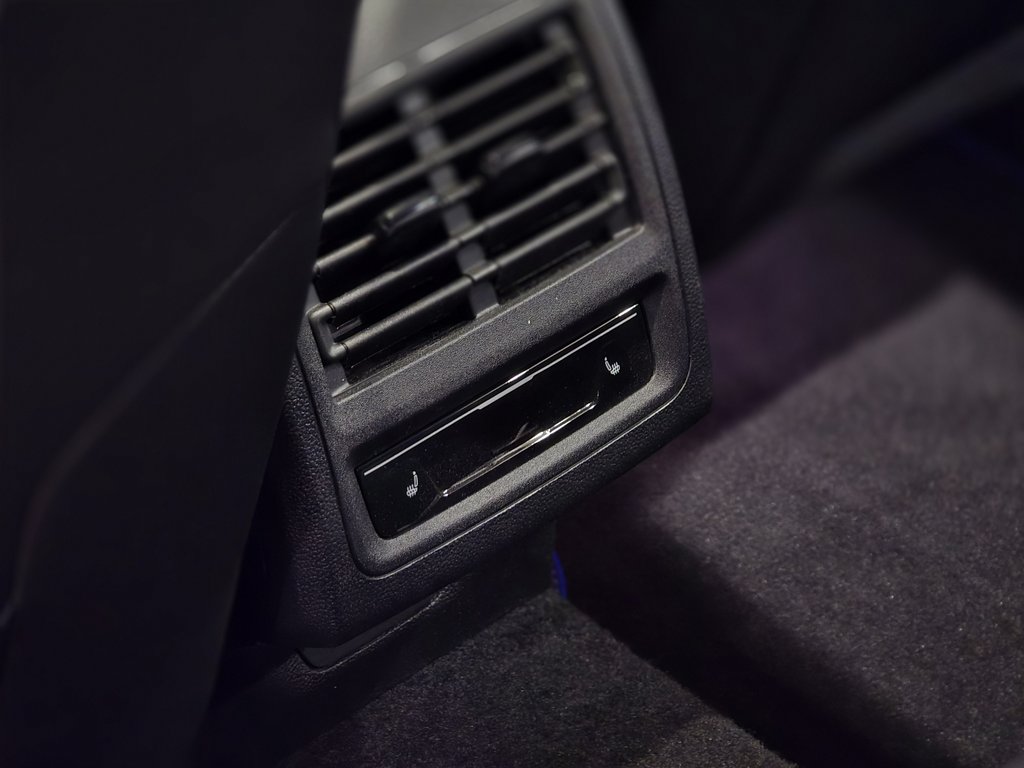 2025 Volkswagen Golf R BLACK PACK + EXHAUST AKRAPOVIC | TOIT | CARPLAY ++ in Laval, Quebec - 16 - w1024h768px