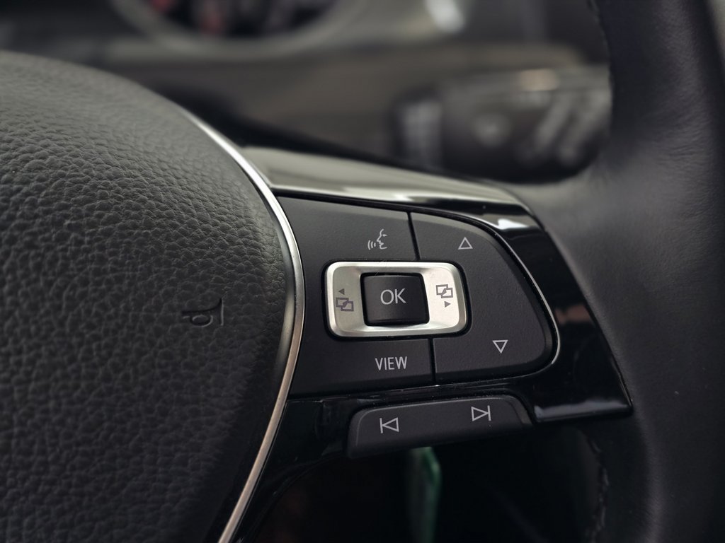 2019 Volkswagen Golf Comfortline | CARPLAY | CAM | BLUETOOTH | BAS KM ! in Laval, Quebec - 14 - w1024h768px