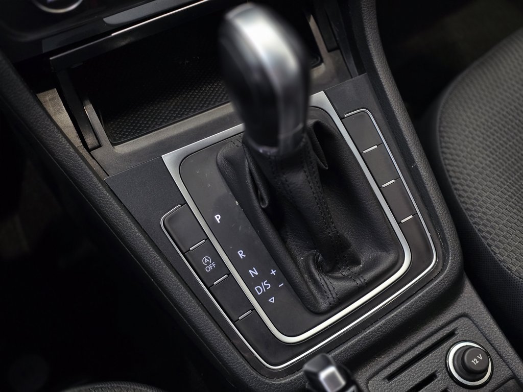 2019 Volkswagen Golf Comfortline | CARPLAY | CAM | BLUETOOTH | BAS KM ! in Laval, Quebec - 15 - w1024h768px