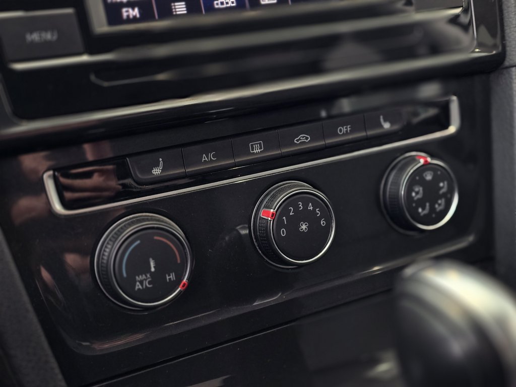 2020 Volkswagen Golf Comfortline CARPLAY | CAMÉRA | BLUETOOTH | BAS KM! in Laval, Quebec - 16 - w1024h768px