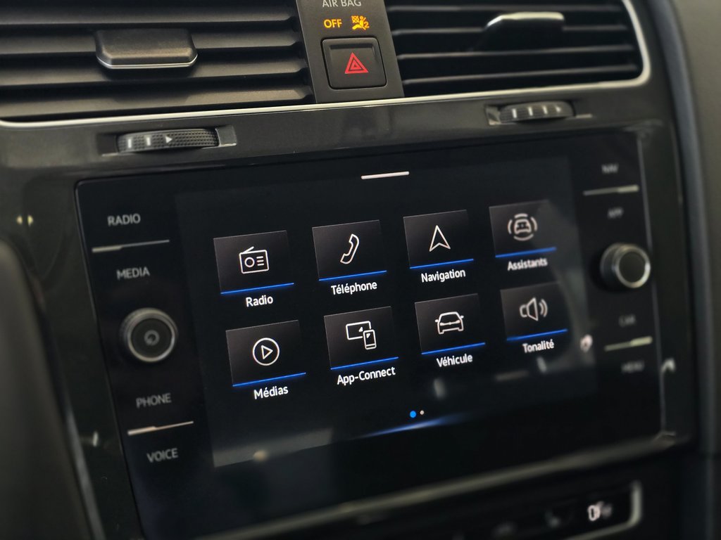 Volkswagen Golf Highline AUTOMATIQUE | TOIT | CUIR | NAV | CARPLAY 2021 à Laval, Québec - 16 - w1024h768px