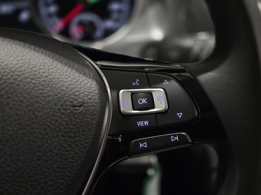 Volkswagen Golf Comfortline | CARPLAY | CAMÉRA | BLUETOOTH | +++ 2021 à Laval, Québec - 15 - w1024h768px