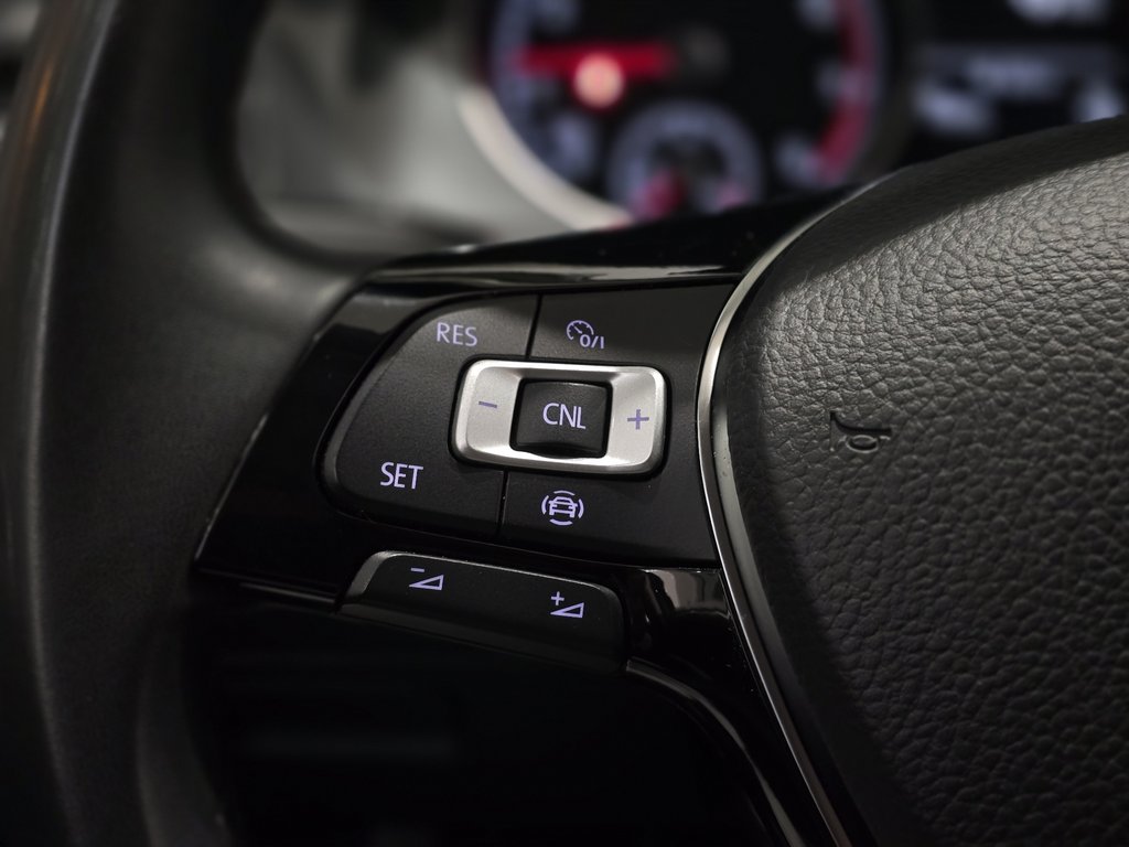 Volkswagen Golf Comfortline | CARPLAY | CAMÉRA | BLUETOOTH | +++ 2021 à Laval, Québec - 14 - w1024h768px