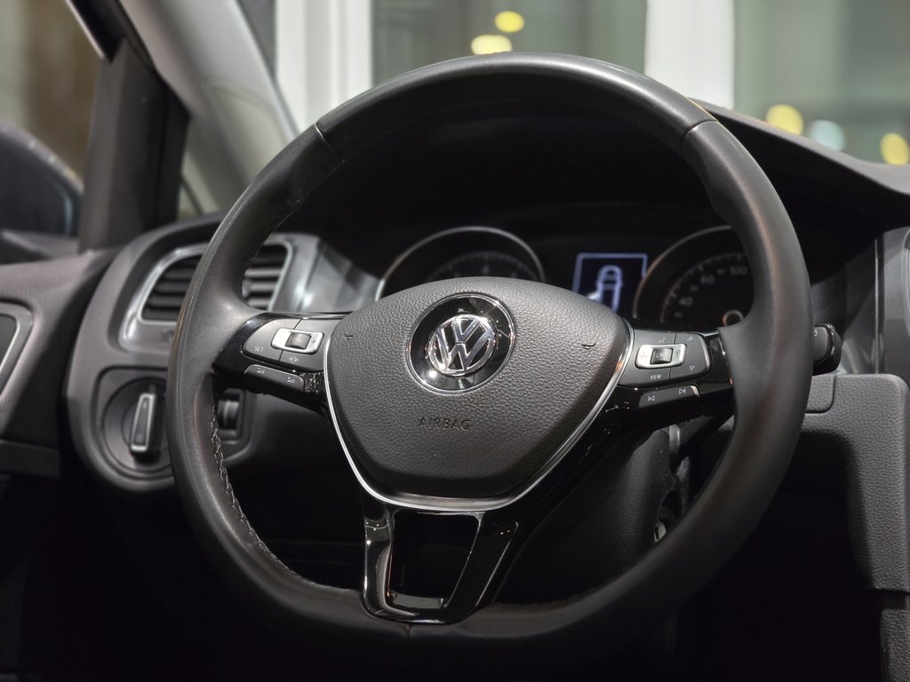Volkswagen Golf Comfortline | CARPLAY | CAMÉRA | BLUETOOTH | +++ 2021 à Laval, Québec - 12 - w1024h768px