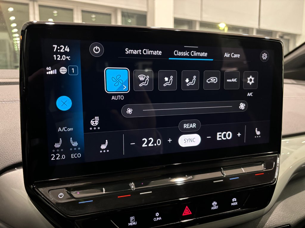 Volkswagen ID.4 Pro S AWD 82 kWh | CUIR | CARPLAY | CAMÉRA | +++ 2023 à Laval, Québec - 18 - w1024h768px