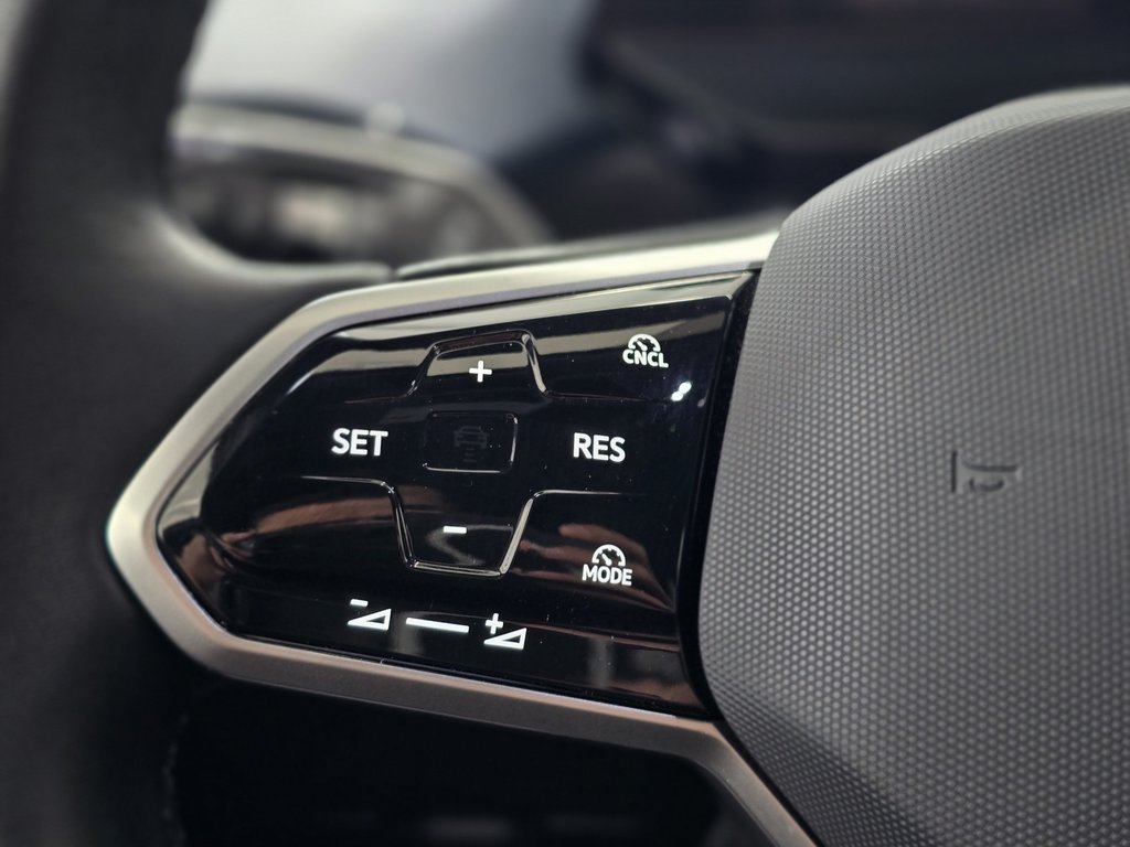 Volkswagen ID.4 Pro S AWD | CUIR | NAV | CARPLAY | BAS KM 2024 à Laval, Québec - 15 - w1024h768px