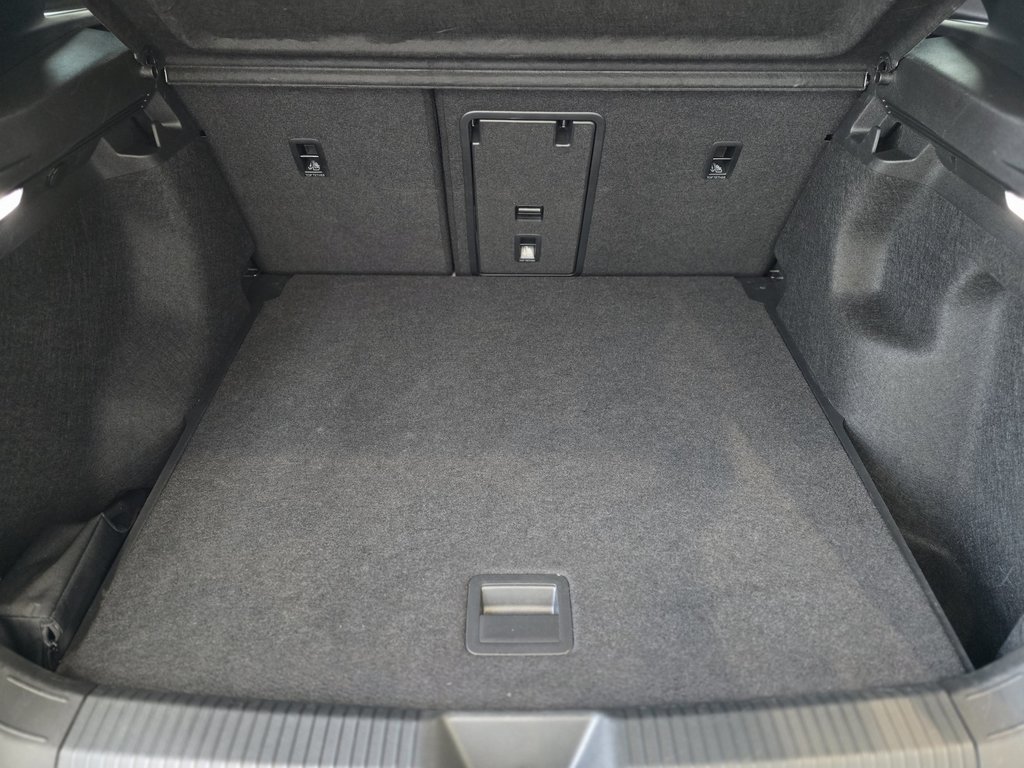 2024 Volkswagen ID.4 Pro S AWD | TOIT PANO | THERMOPOMPE | CUIR | +++ in Laval, Quebec - 9 - w1024h768px