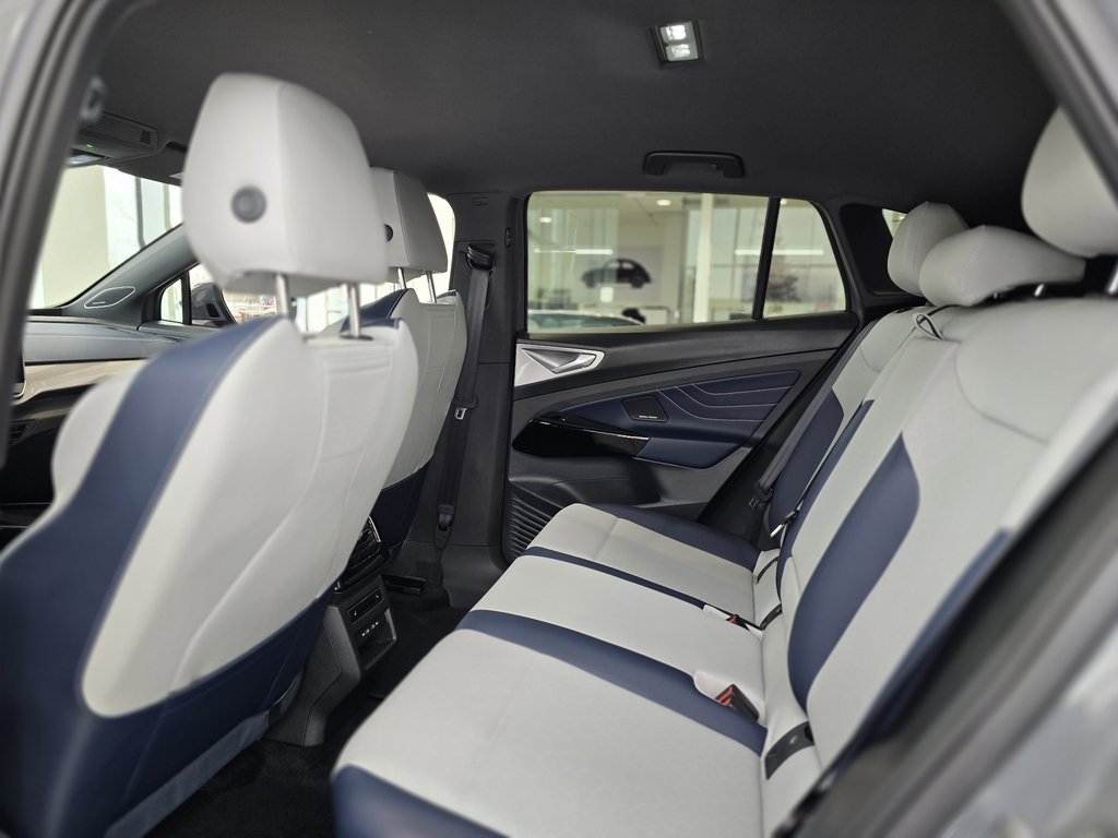 Volkswagen ID.4 Pro S AWD | THERMOPOMPE | CUIR | NAV | CARPLAY +++ 2025 à Laval, Québec - 10 - w1024h768px