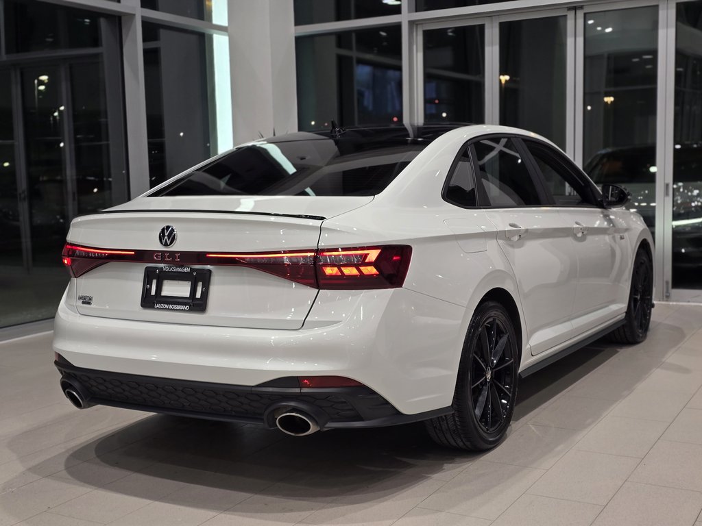 2025 Volkswagen Jetta GLI Autobahn DÉMARREUR | TOIT | CUIR | AUDIO BEATS in Laval, Quebec - 8 - w1024h768px