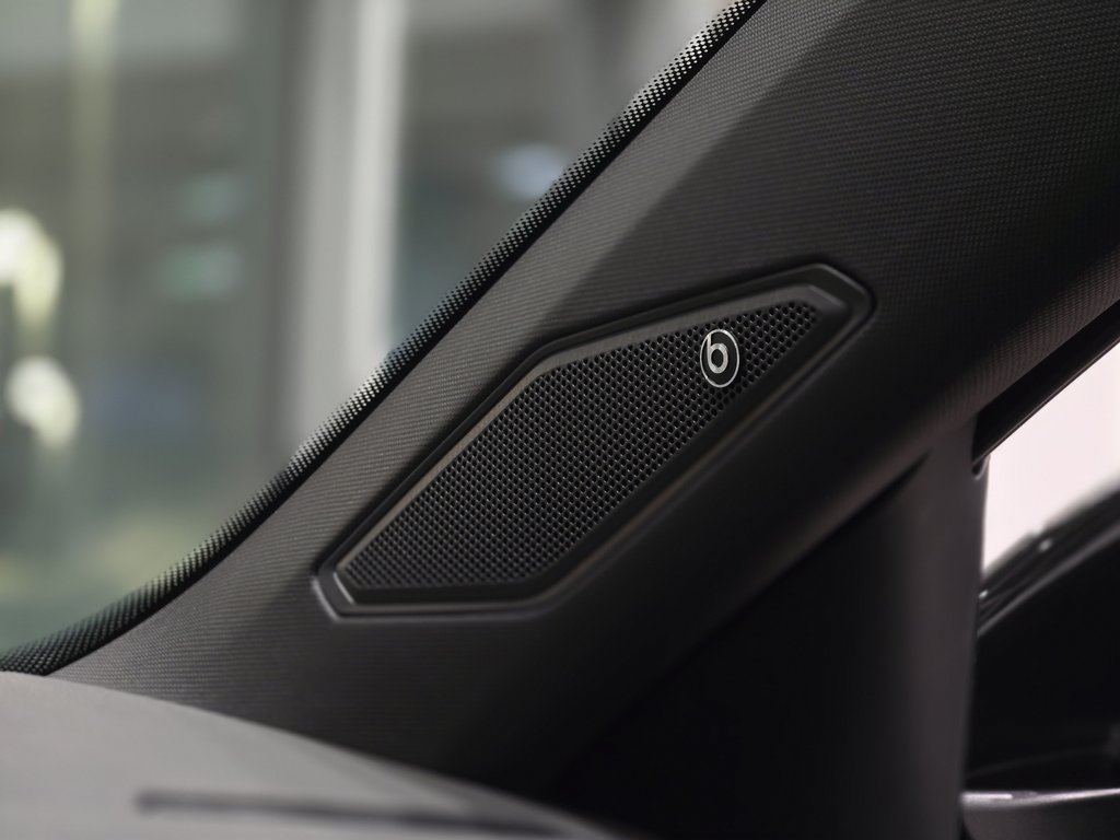 2025 Volkswagen Jetta GLI Autobahn DÉMARREUR | TOIT | CUIR | AUDIO BEATS in Laval, Quebec - 21 - w1024h768px