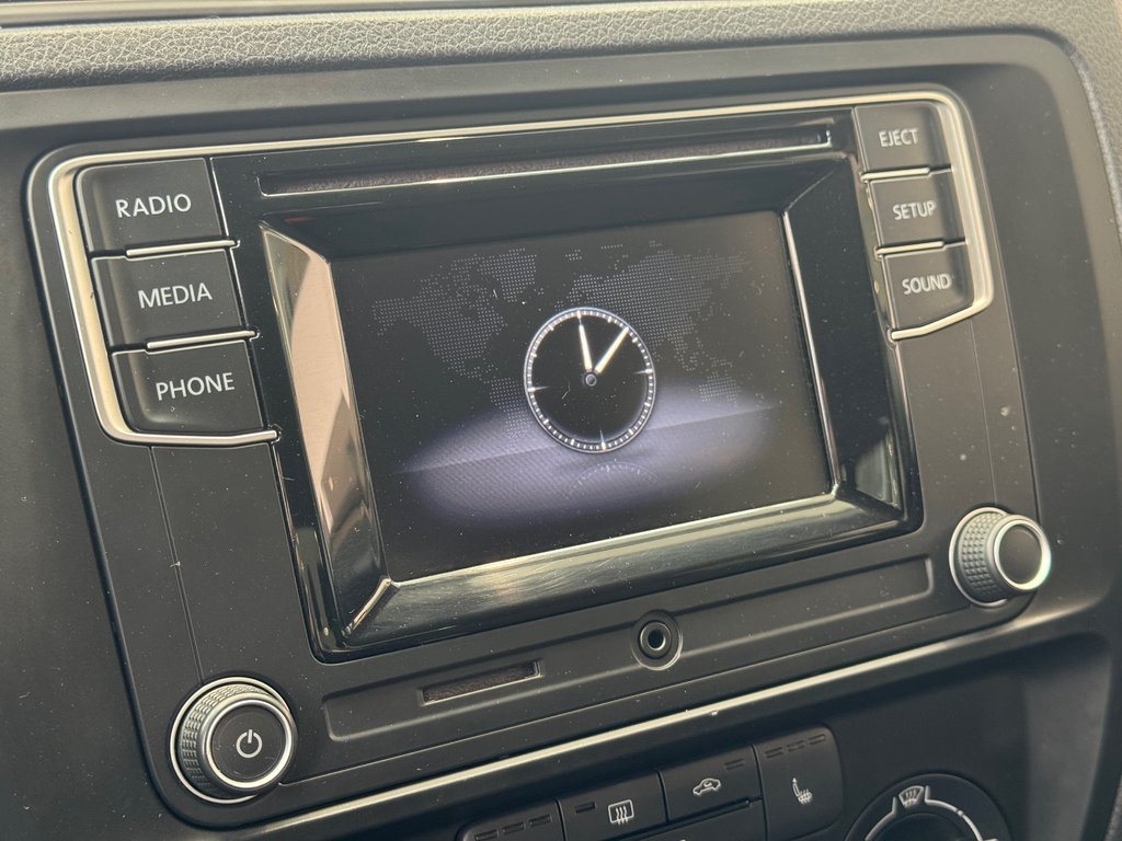 Volkswagen Jetta Trendline+ CAMÉRA | BLUETOOTH | SIÈGES CHAUFFANTS 2017 à Laval, Québec - 18 - w1024h768px