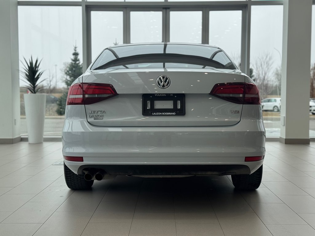 Volkswagen Jetta Trendline+ CAMÉRA | BLUETOOTH | SIÈGES CHAUFFANTS 2017 à Laval, Québec - 7 - w1024h768px
