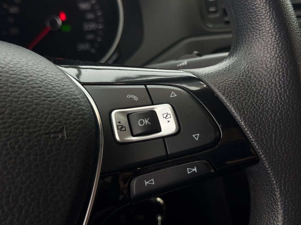 Volkswagen Jetta Trendline+ CAMÉRA | BLUETOOTH | SIÈGES CHAUFFANTS 2017 à Laval, Québec - 15 - w1024h768px