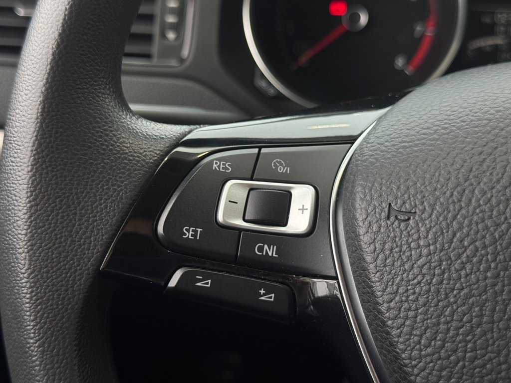 Volkswagen Jetta Trendline+ CAMÉRA | BLUETOOTH | SIÈGES CHAUFFANTS 2017 à Laval, Québec - 14 - w1024h768px