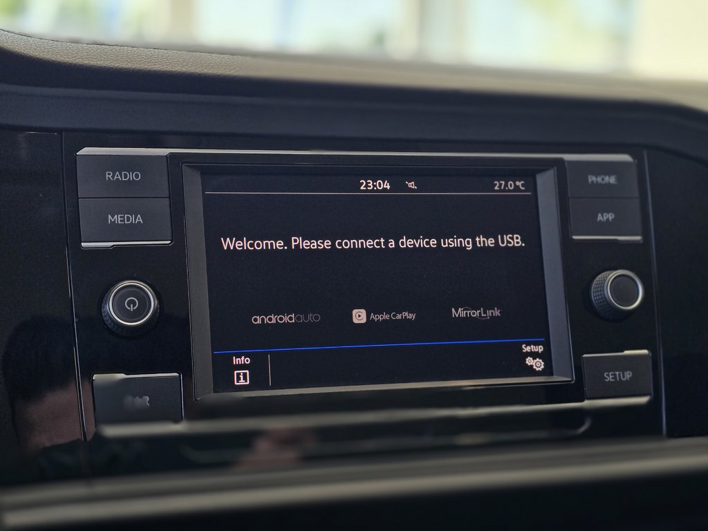 2019  Jetta Comfortline AUTOMATIQUE | CARPLAY | CAMÉRA | +++ in Laval, Quebec - 17 - w1024h768px