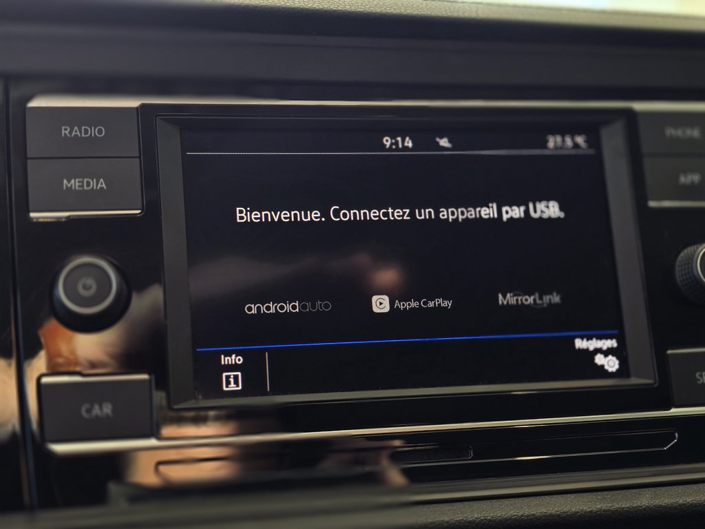 2019  Jetta Comfortline AUTOMATIQUE | CARPLAY | CAMÉRA | +++ in Laval, Quebec - 17 - w1024h768px