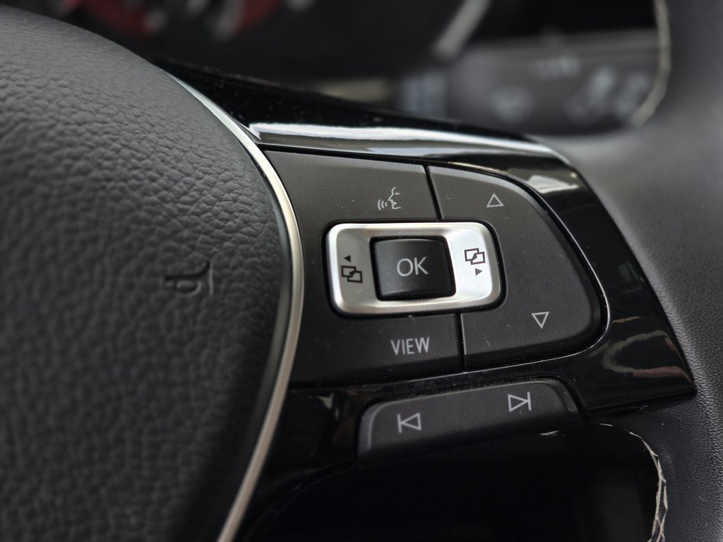 Volkswagen Jetta Highline TOIT | CARPLAY | CAMÉRA | CUIR | BAS KM!! 2021 à Laval, Québec - 15 - w1024h768px