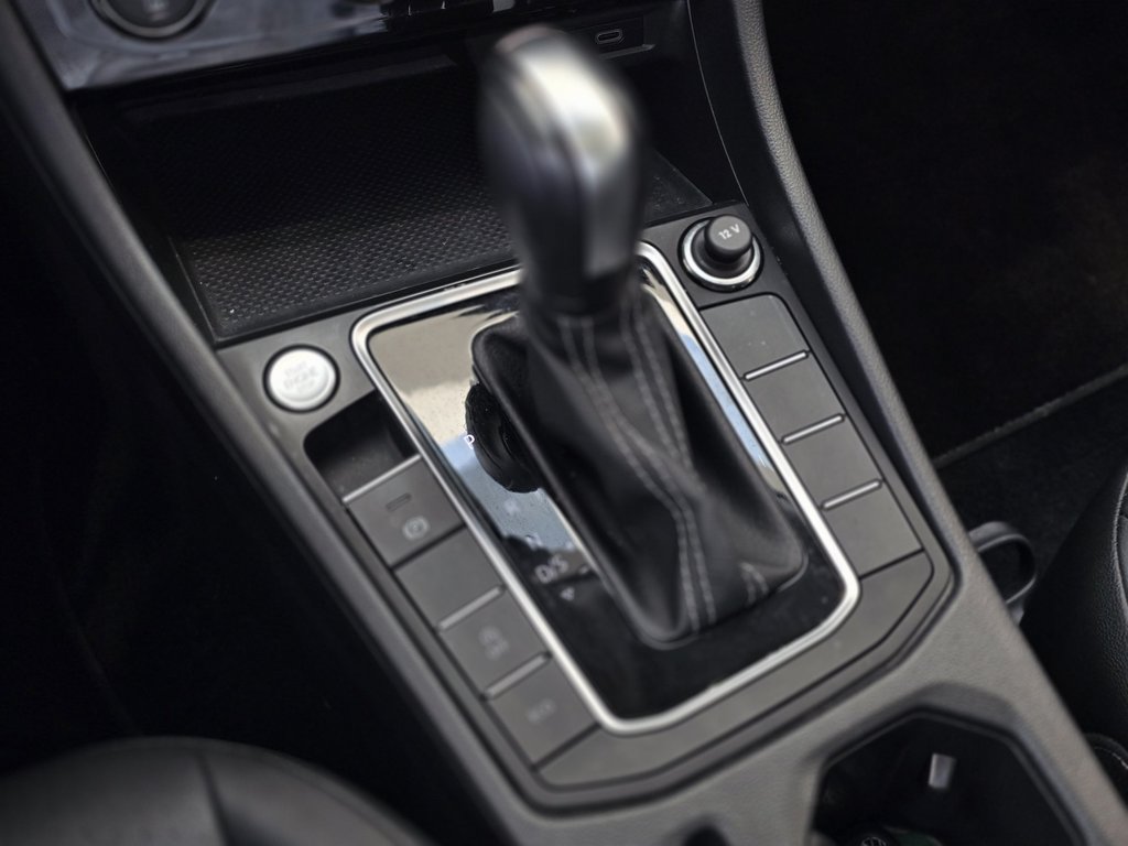 Volkswagen Jetta Highline AUTOMATIQUE | TOIT | CUIR | CARPLAY | CAM 2021 à Laval, Québec - 13 - w1024h768px