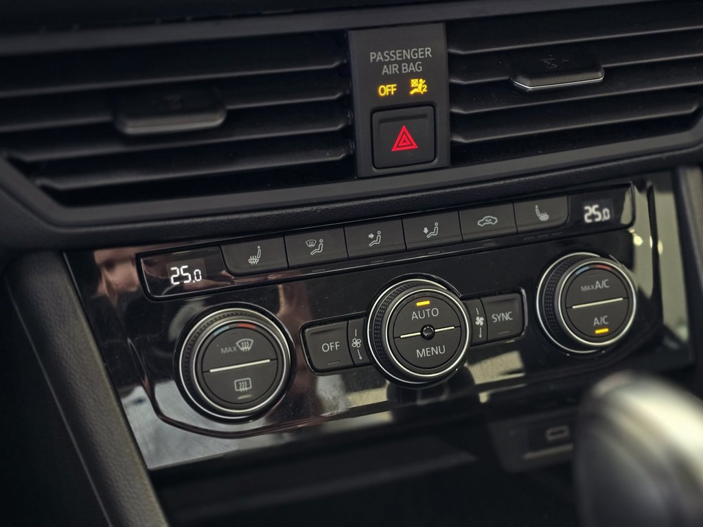 Volkswagen Jetta Highline AUTOMATIQUE | TOIT | CUIR | CARPLAY | CAM 2021 à Laval, Québec - 14 - w1024h768px