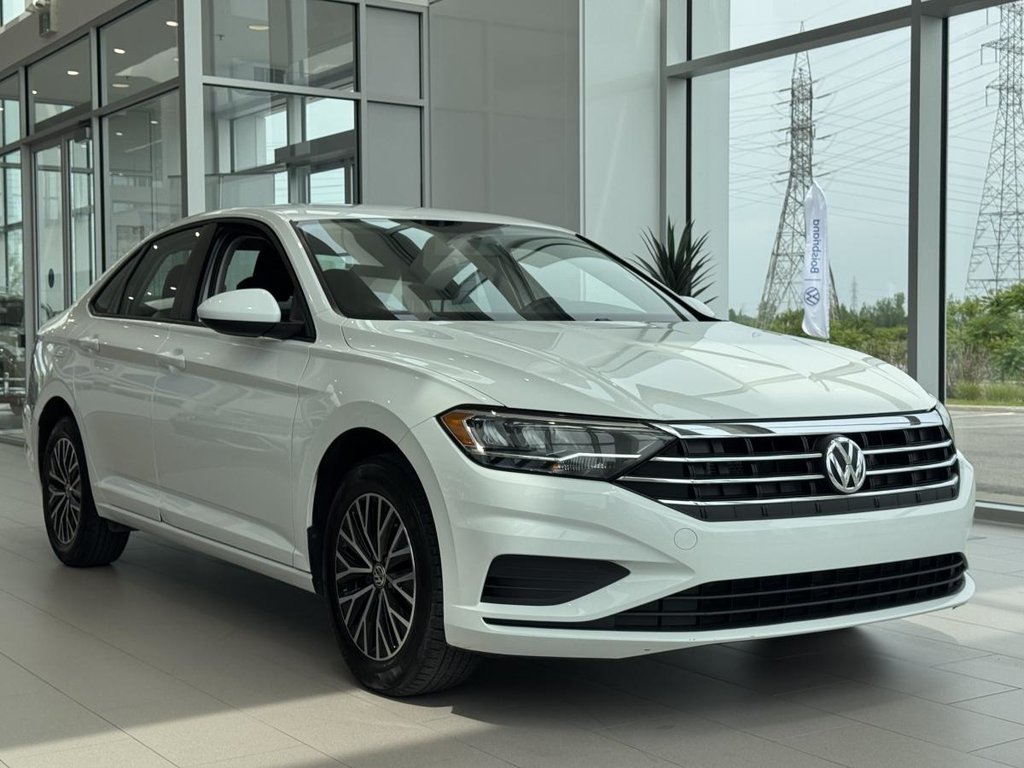 Volkswagen Jetta Comfortline CARPLAY | CAMÉRA | BLUETOOTH +++ 2021 à Laval, Québec - 1 - w1024h768px