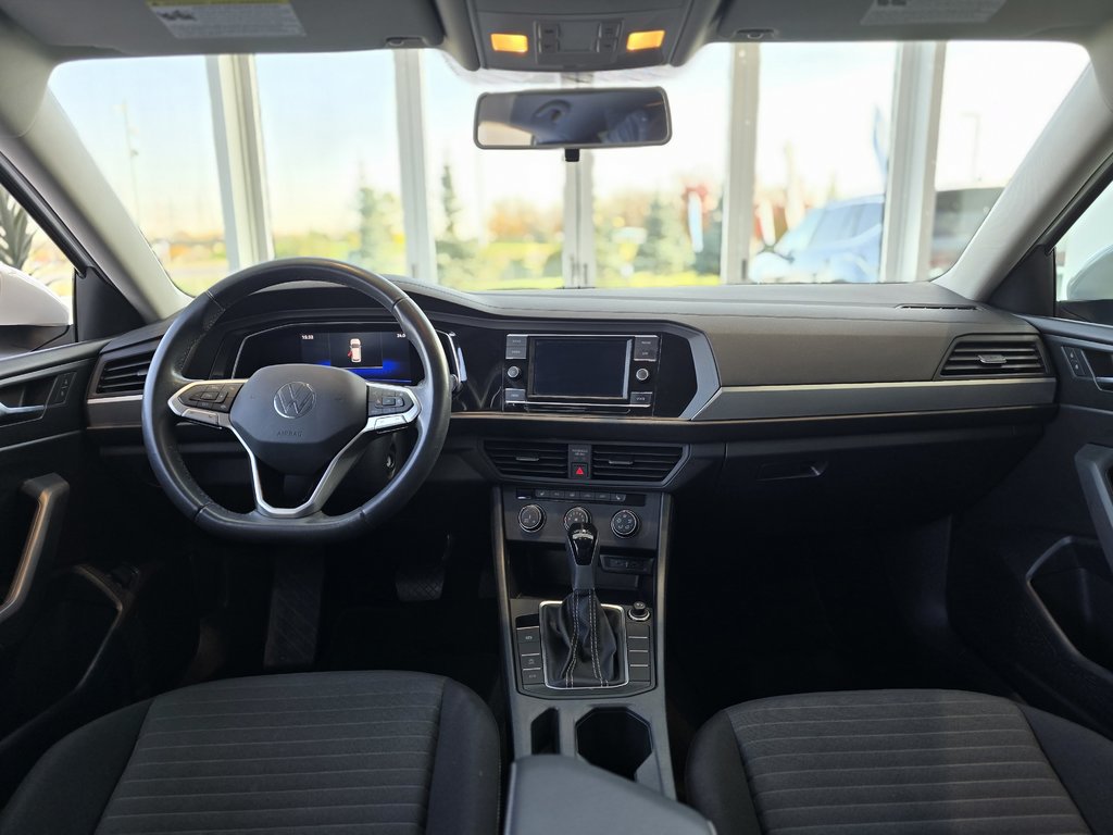 2022  Jetta Trendline AUTOMATIQUE | CARPLAY | CAMÉRA | +++ in Laval, Quebec - 11 - w1024h768px