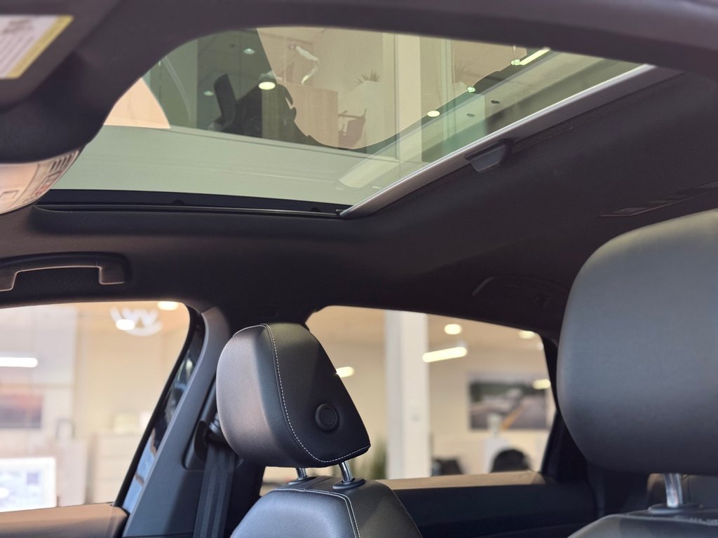 2022 Volkswagen Jetta Comfortline SPORT PACKAGE | TOIT | CARPLAY | CAM in Laval, Quebec - 19 - w1024h768px