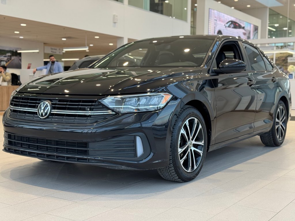 2022 Volkswagen Jetta Comfortline SPORT PACKAGE | TOIT | CARPLAY | CAM in Laval, Quebec - 3 - w1024h768px