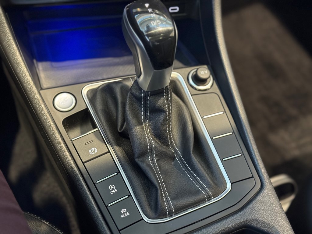 2022 Volkswagen Jetta Comfortline SPORT PACKAGE | TOIT | CARPLAY | CAM in Laval, Quebec - 16 - w1024h768px